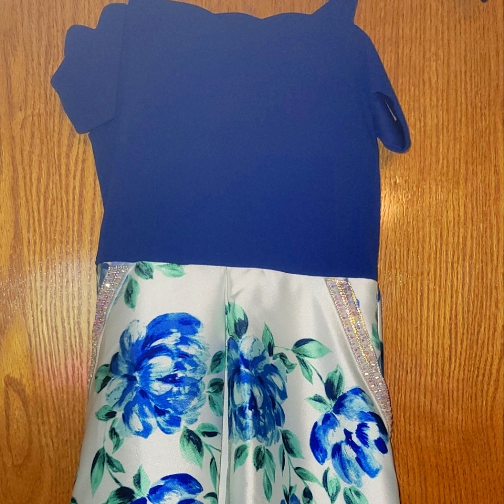 Girls size 10 high, low dress